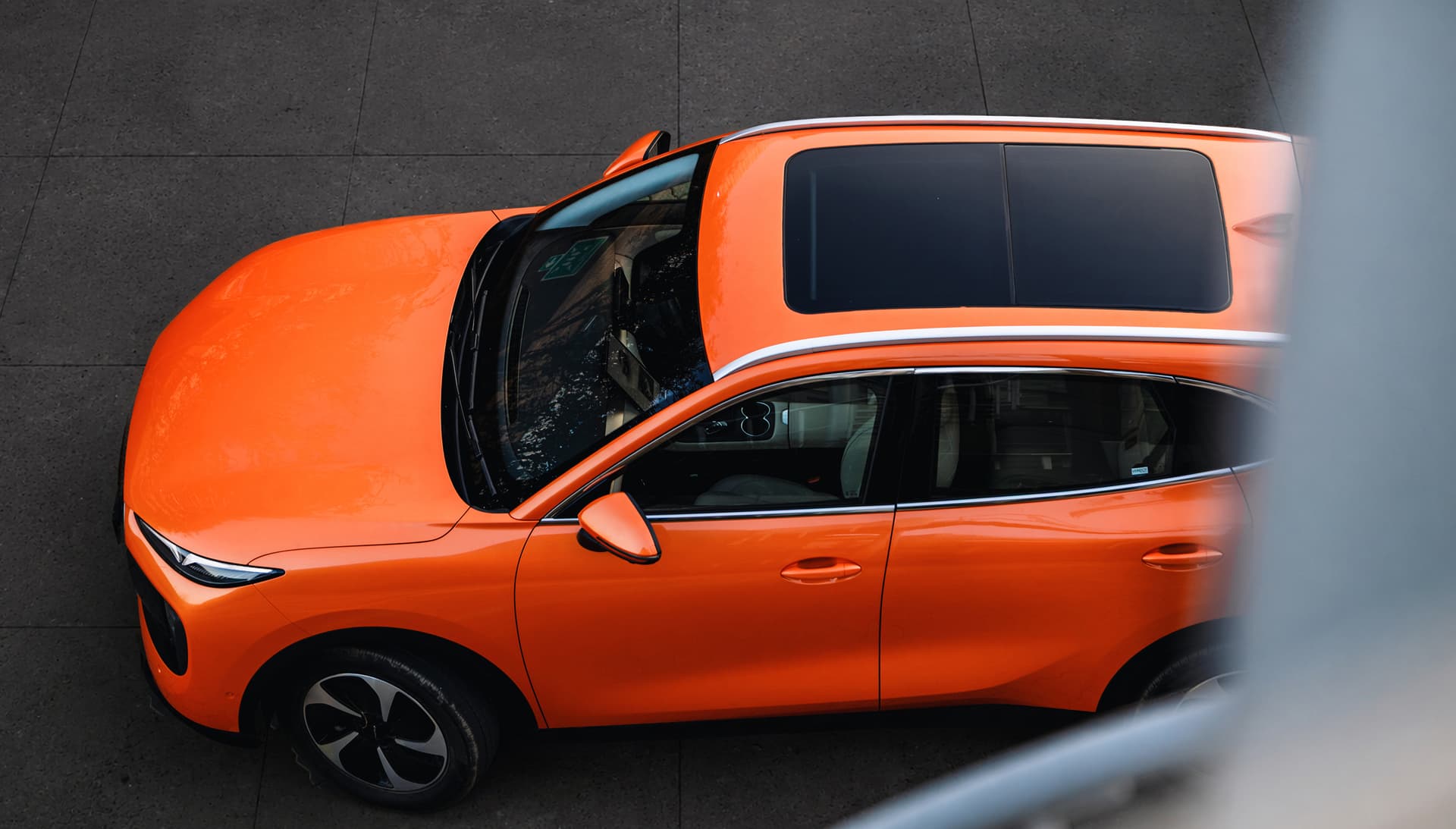 Orange LEPAS L6 viewed from above
